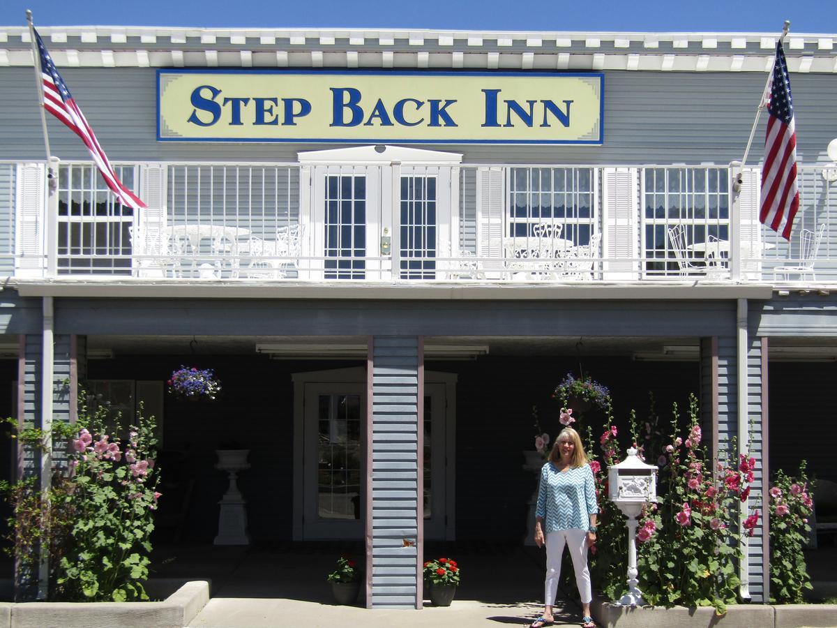Step Back Inn Aztec Exterior foto